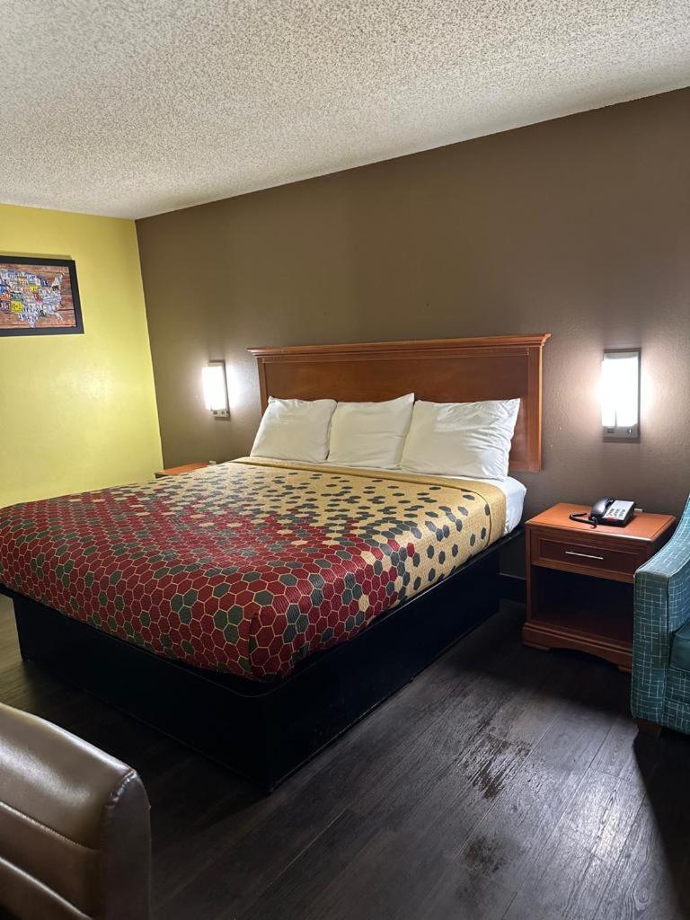 Econo Lodge Пікаюн Екстер'єр фото