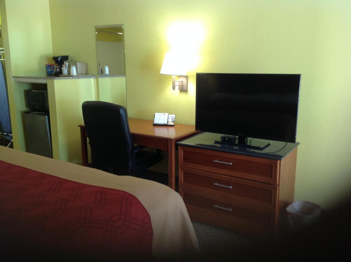 Econo Lodge Пікаюн Номер фото
